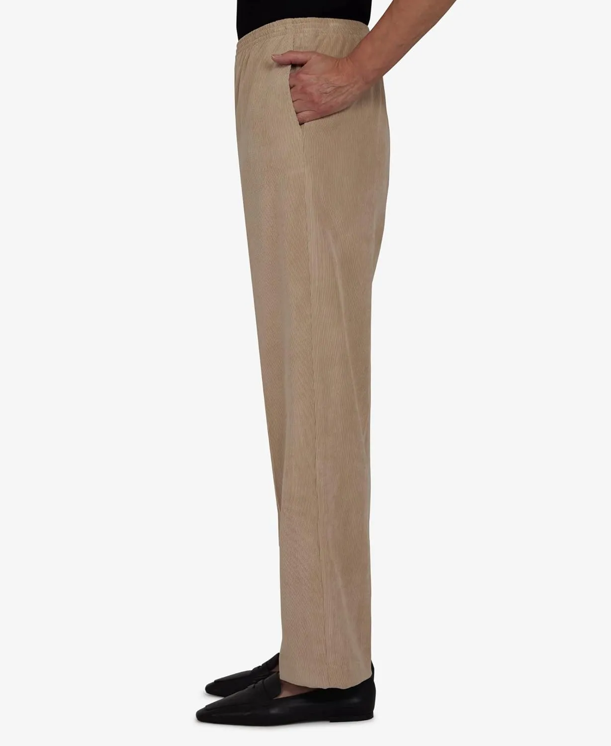 Alfred Dunner Petite Women's Classic Corduroy Pull-on Short Length Pant
