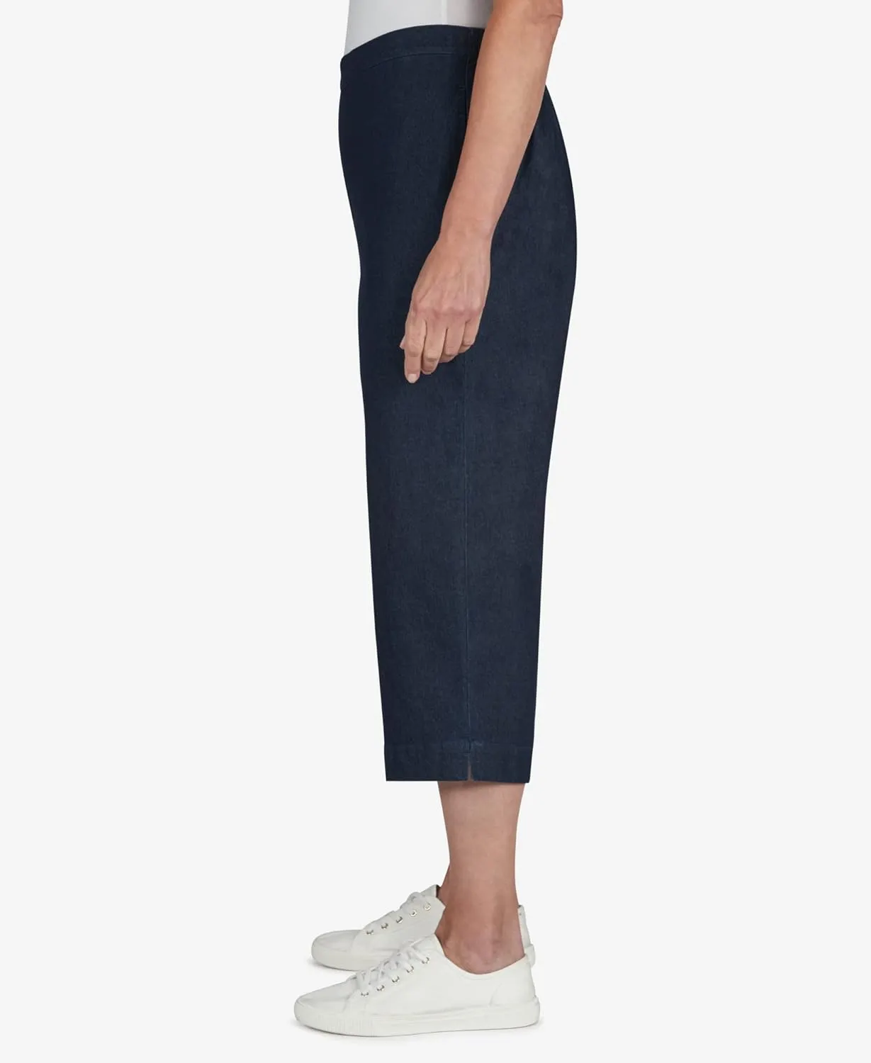 Alfred Dunner Women's Relaxed Denim Capri