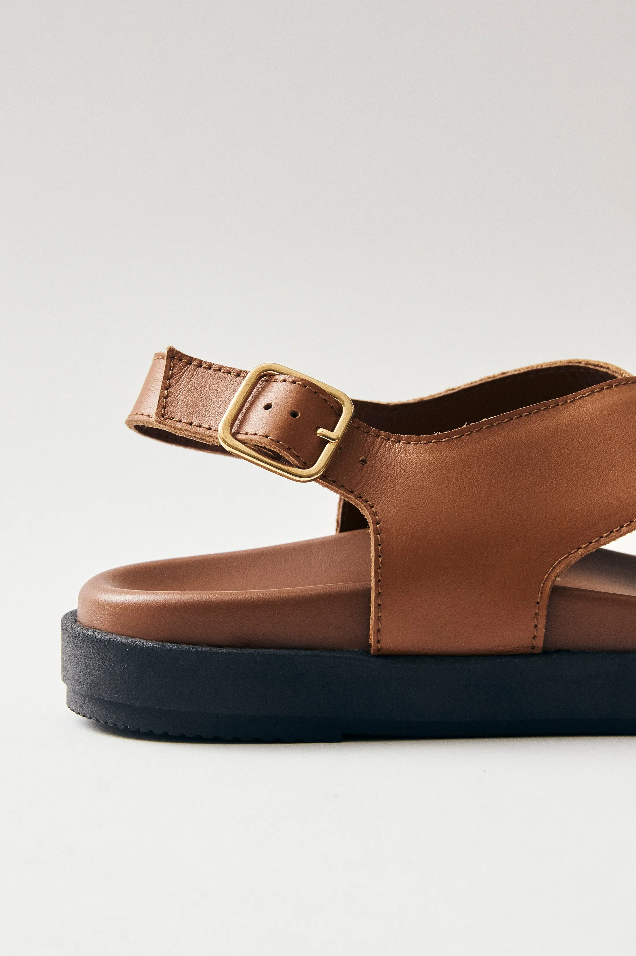 ALOHAS NICO SANDAL - TAN LEATHER