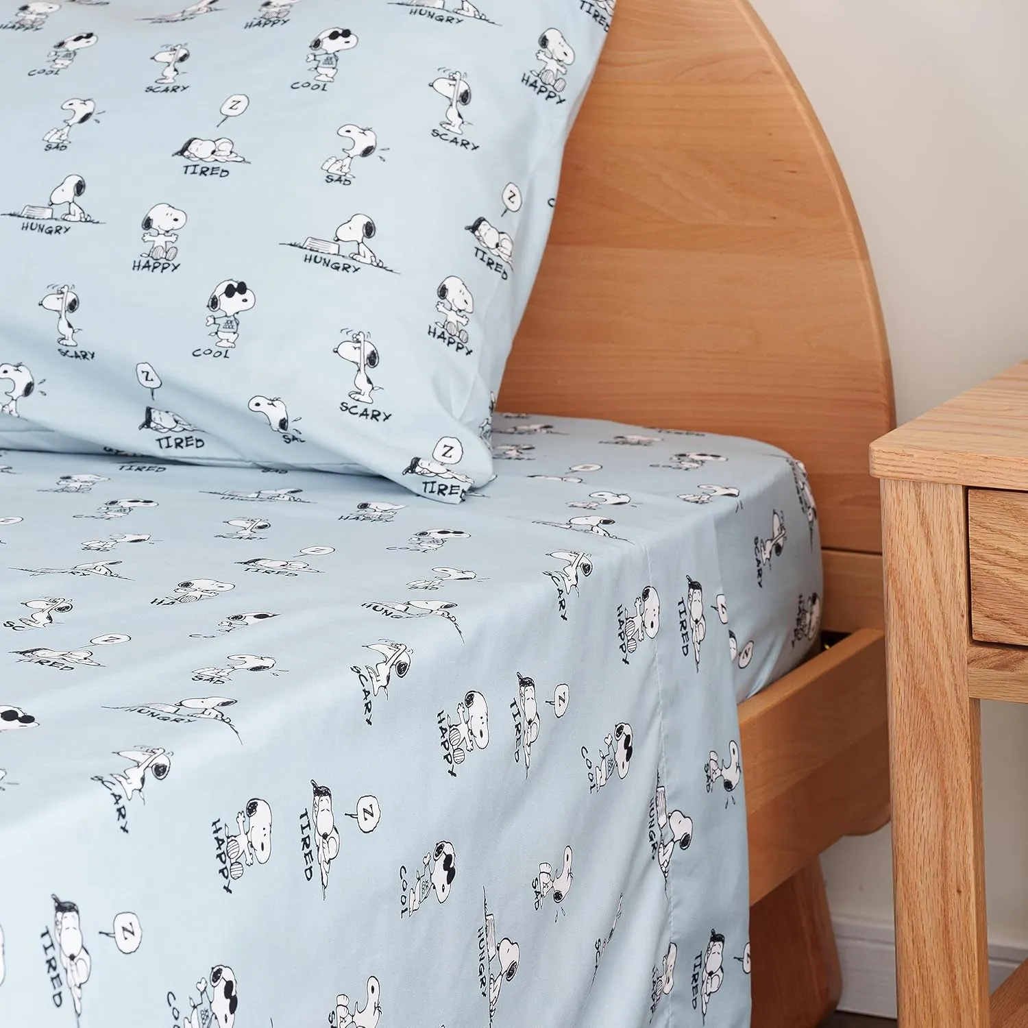 Berkshire Blanket Peanuts® Kids Sheet Set, Full Size - 4 Pieces, Peanuts® Snoopy Different Emotion Sheet Scale Murky Blue, Cute Character Snoopy Printed Soft Microfiber Bed Sheets