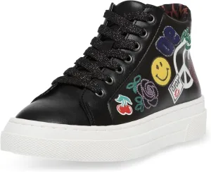 Beta Sneaker