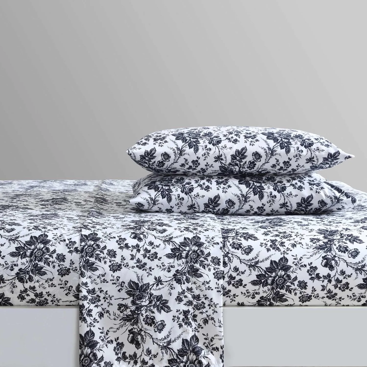 Betsey Johnson - Queen Bed Sheets, Soft & Lightweight Bedding, Fade & Wrinkle Resistant (Betseys Toile Black, Queen)