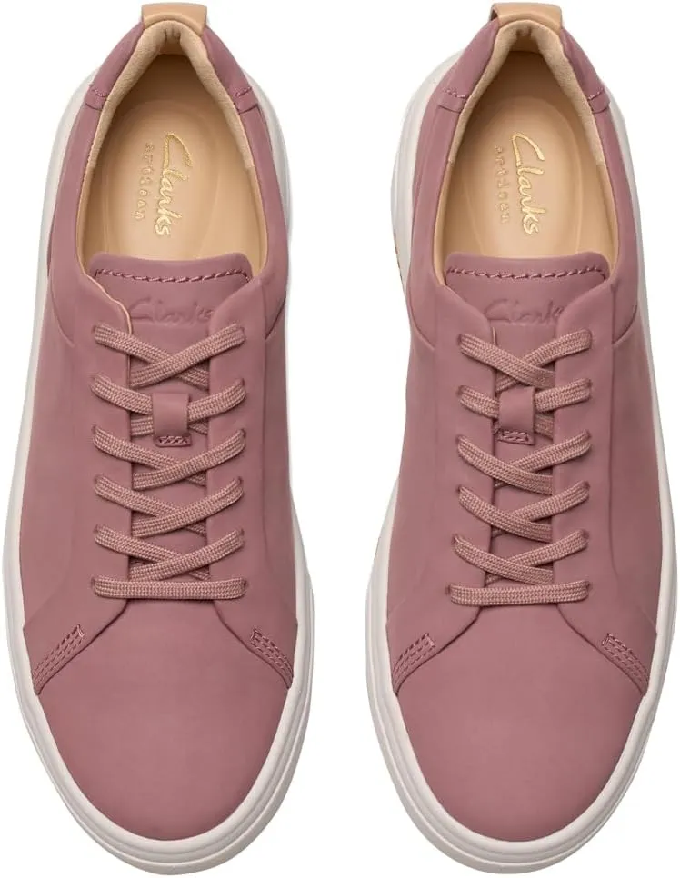 Clarks Women's Flat Sneaker