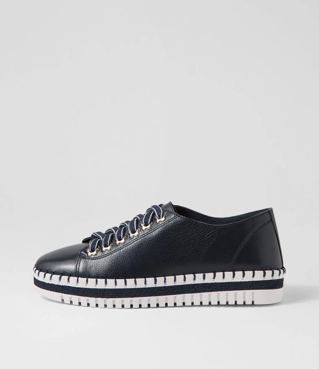 Django & Juliette 'Mahina' - Navy/White
