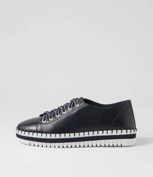 Django & Juliette 'Mahina' - Navy/White