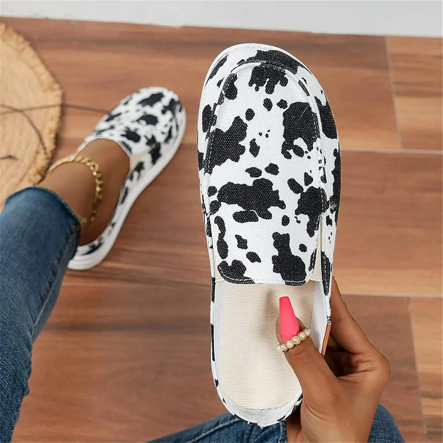 DOIX Women's Flat Mules Closed Toe Canvas Flat Clogs Sandals Backless Slip on Slides Loafer Shoes Garden Shoes Summer Boat Shoes Walking Slippers,Cow Print,US10/EU41