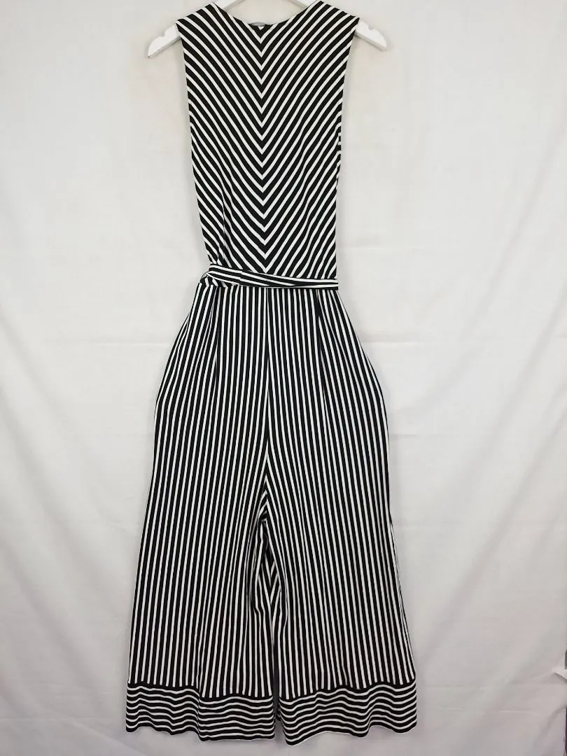 Eci Front Zip Elastic Jumpsuit Size L