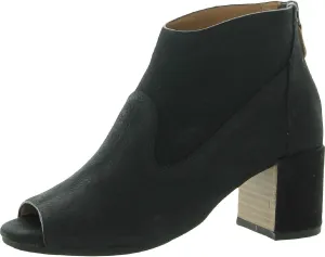 Gentle Souls by Kenneth Cole Women's Charlene Hooded Bootie Ankle Boot