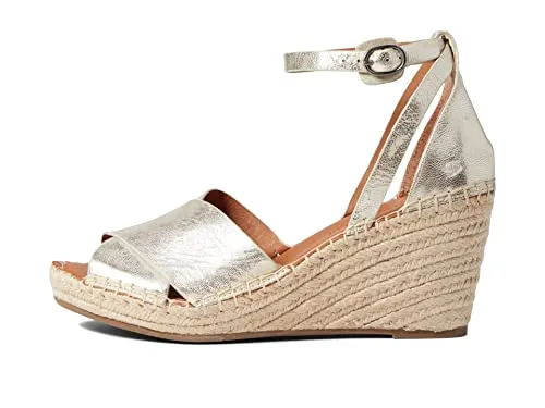 Gentle Souls by Kenneth Cole Women's Charli X Band Buckle Heeled Sandal, Ice, 9