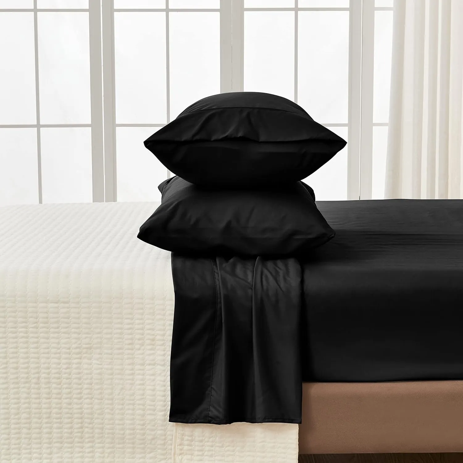 Great Bay Home 4-Piece Full Black Microfiber Sheet Set | Ultra-Soft, Brushed Bedding Sheets & Pillowcases - Wrinkle & Fade Resistant, All-Season Bed Sheets for Bed (Full, Black)