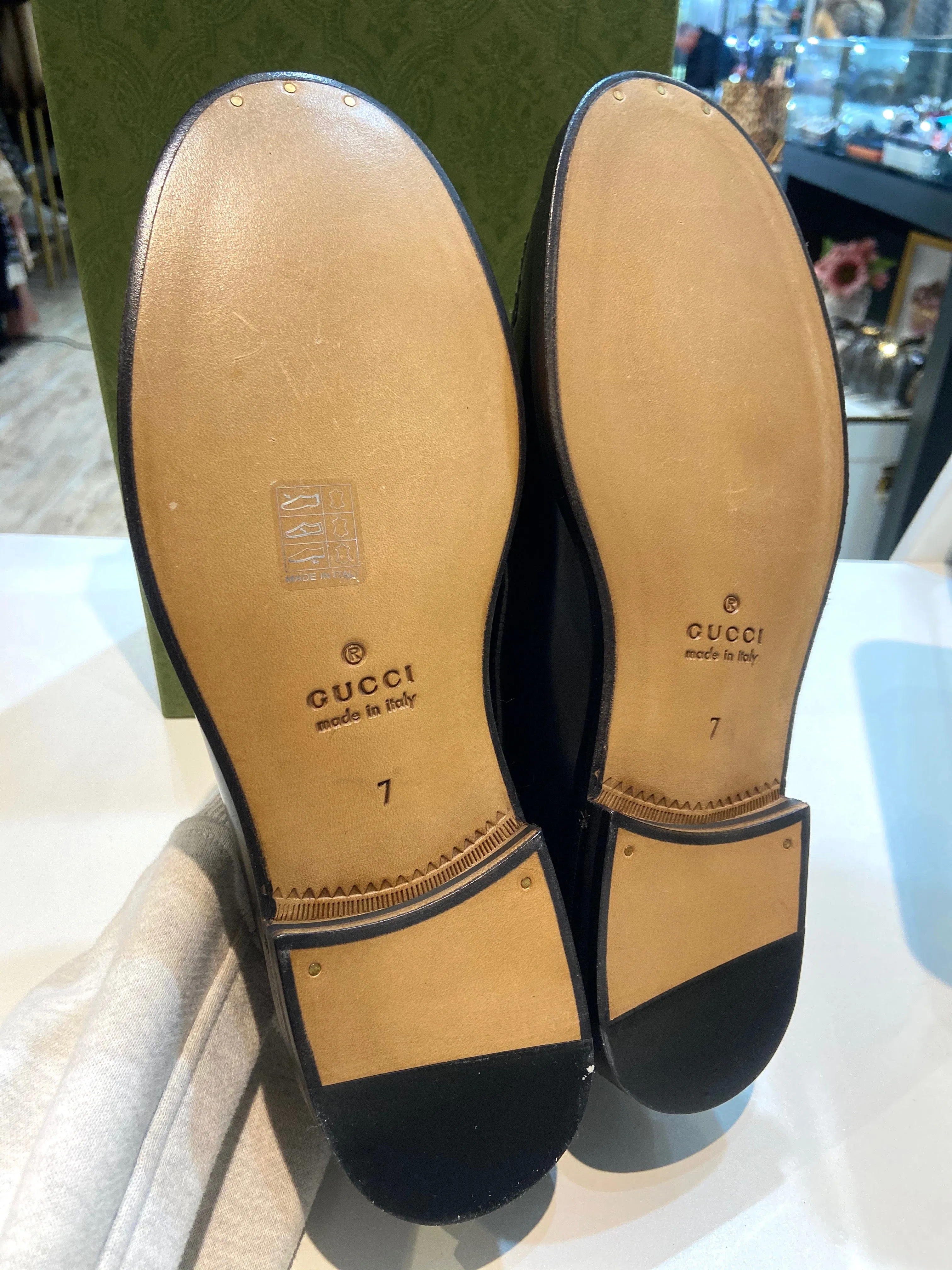GUCCI GG SUPREME TASSLE LOAFERS