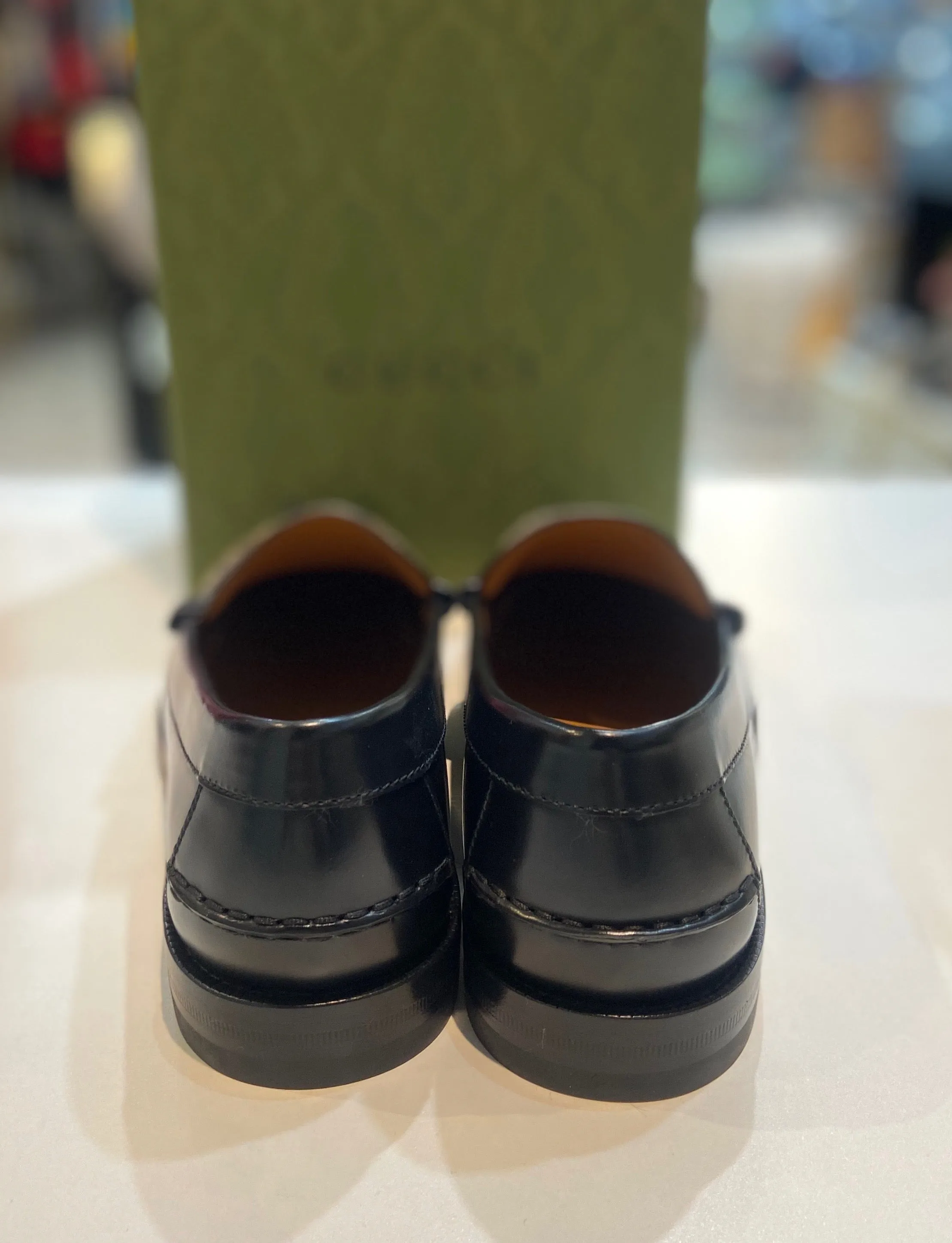 GUCCI GG SUPREME TASSLE LOAFERS