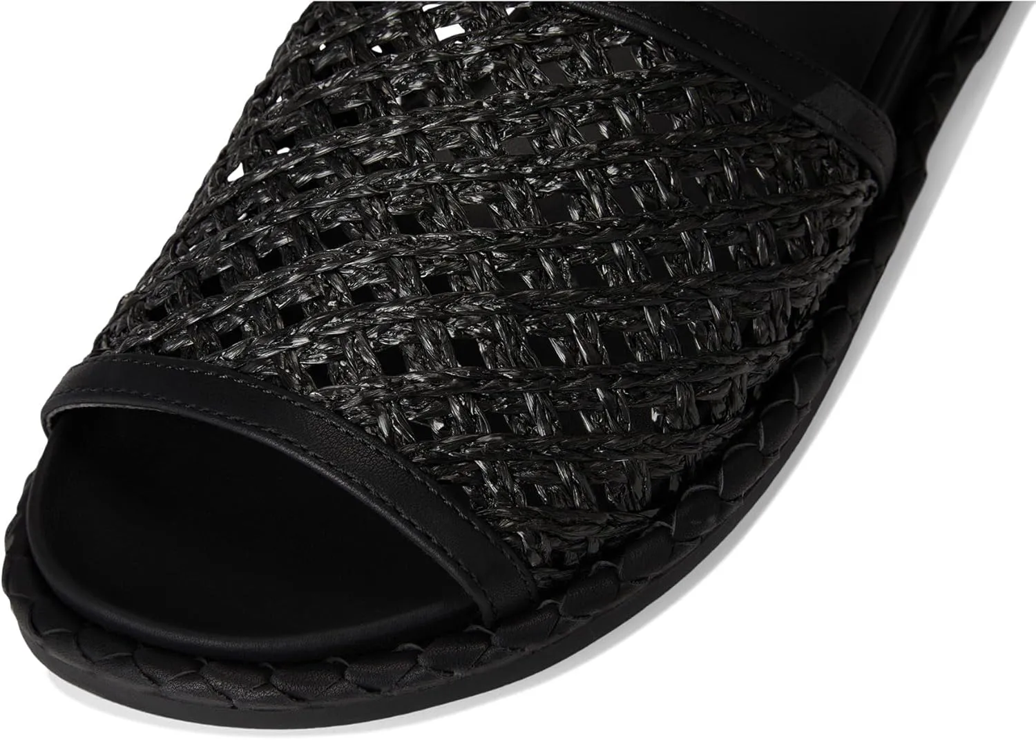 Kenneth Cole REACTION Women's Saavi Flat Sandal