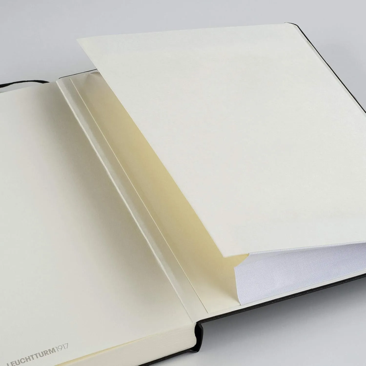 LEUCHTTURM1917 - Notebook Hardcover Master Classic A4  - 235 Numbered Pages for Writing and Journaling (Navy, Squared)