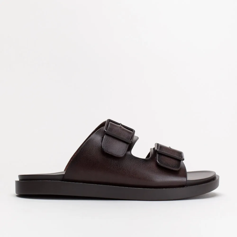 Mancini Buckle Mule _ 154340