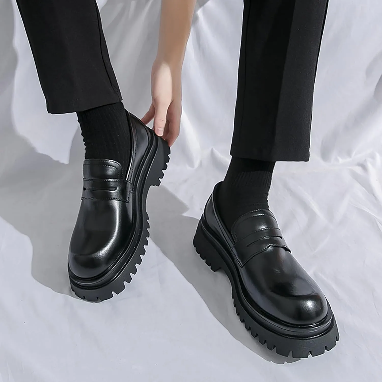 Men's Leather Platform Slip-On Loafers Round Top Chunky Heel Lug Sole Penny Dress Shoes Low Top Non-Slip Comfortable Work Business Shoes