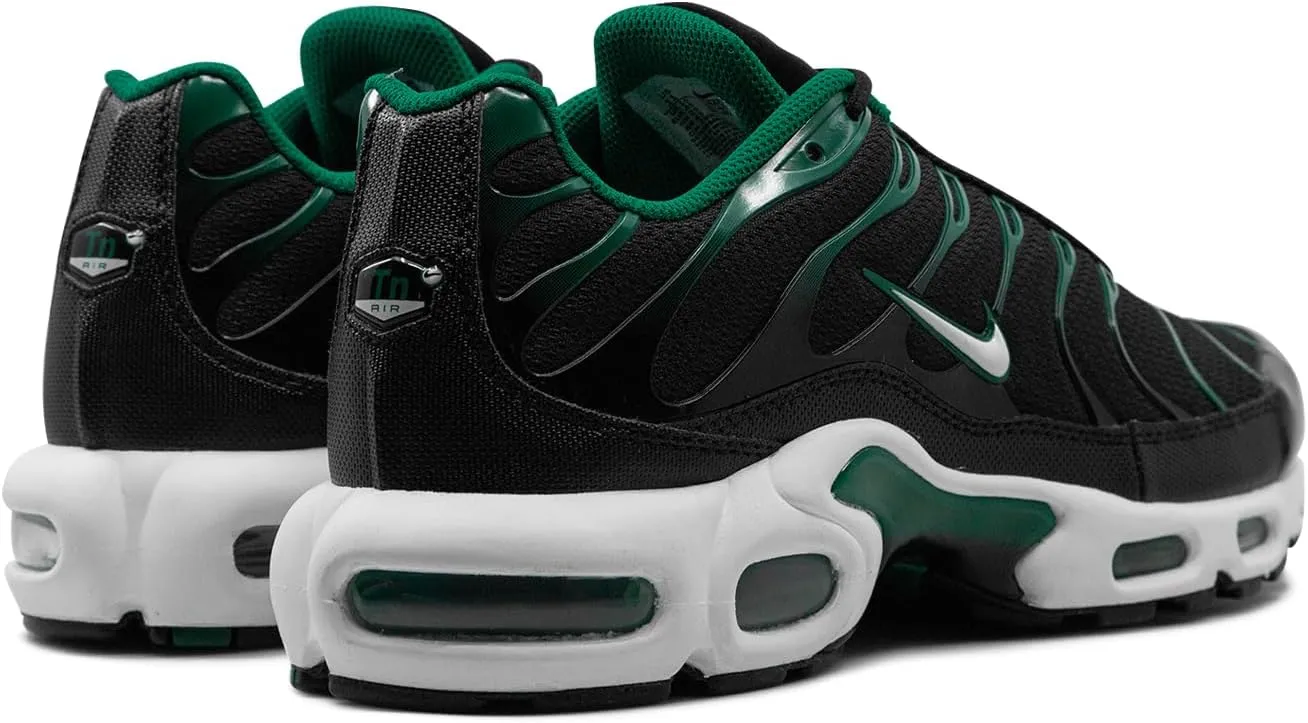 NIKE Men's Sneaker