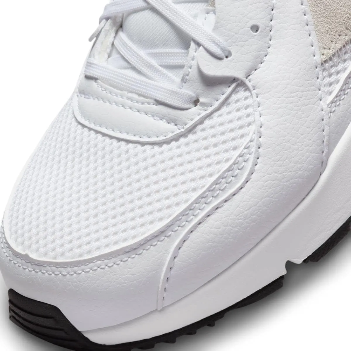 NIKE Men's Sneaker