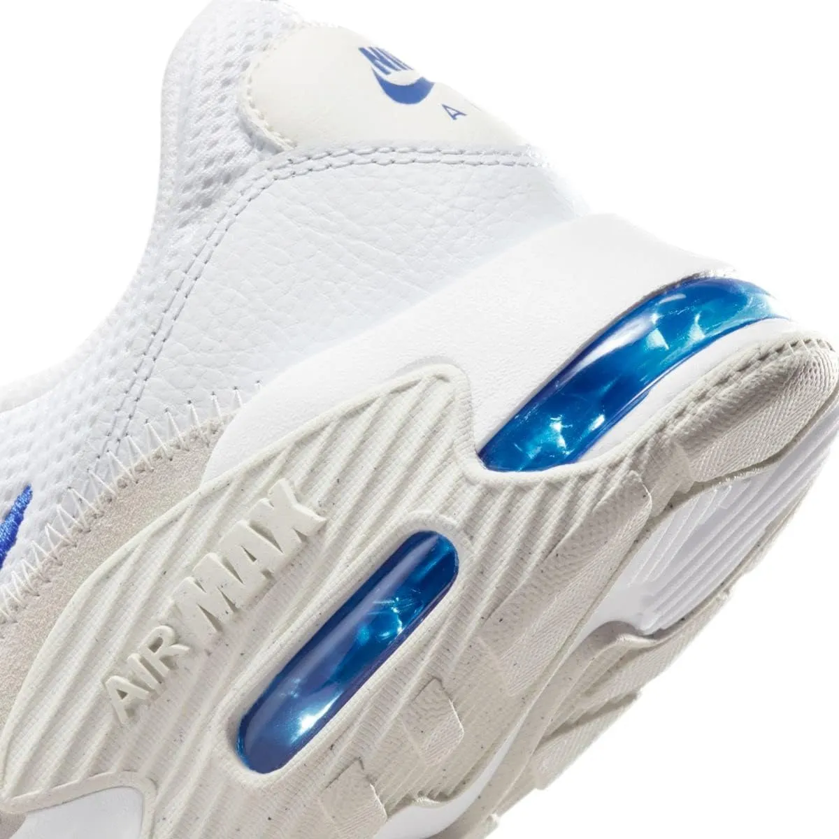 NIKE Men's Sneaker