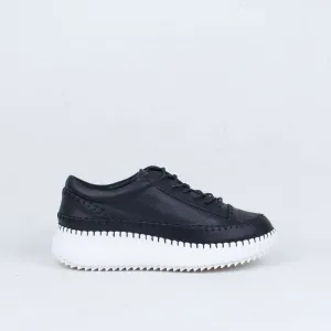 Rizzo Sneaker