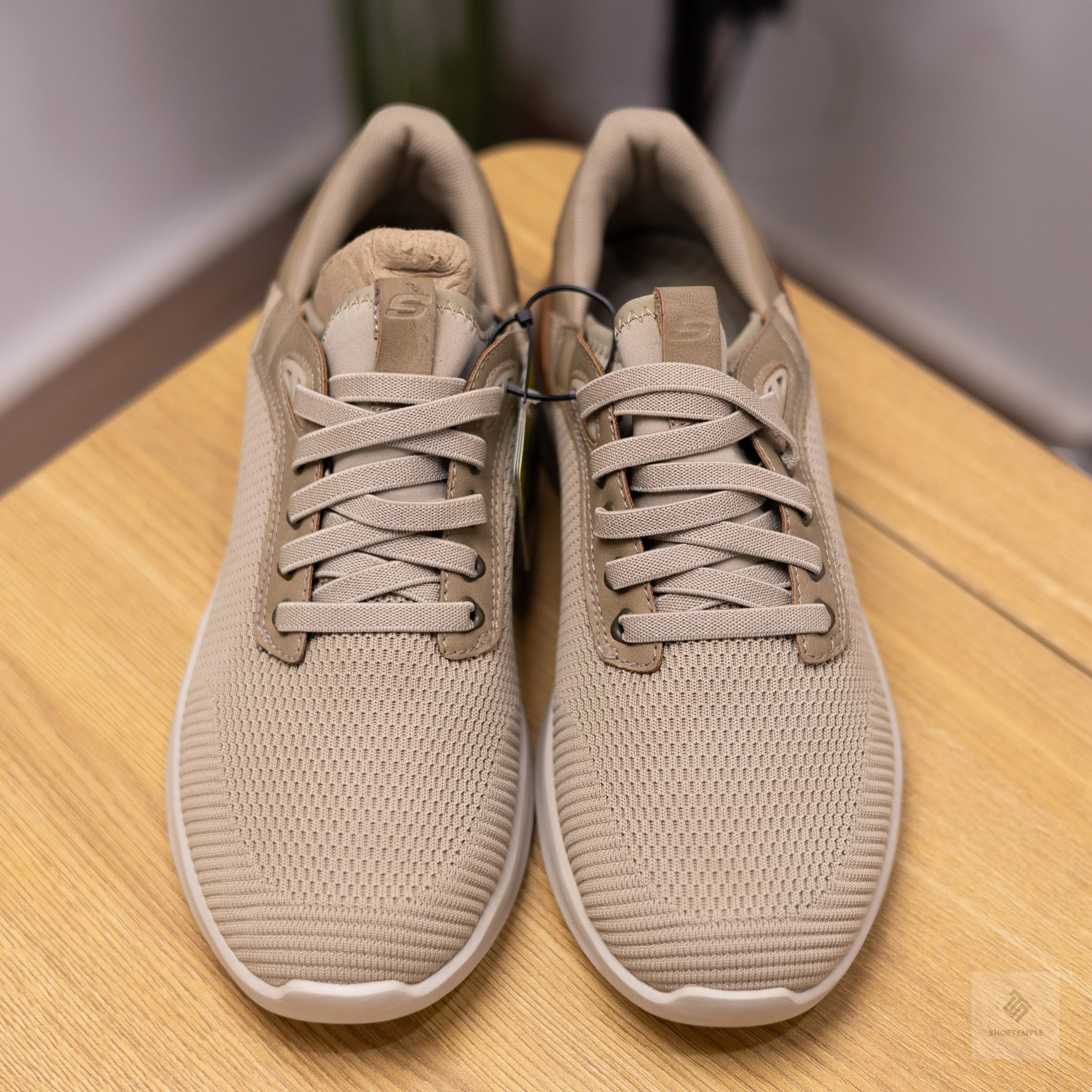 Skechers Knitted Sneaker