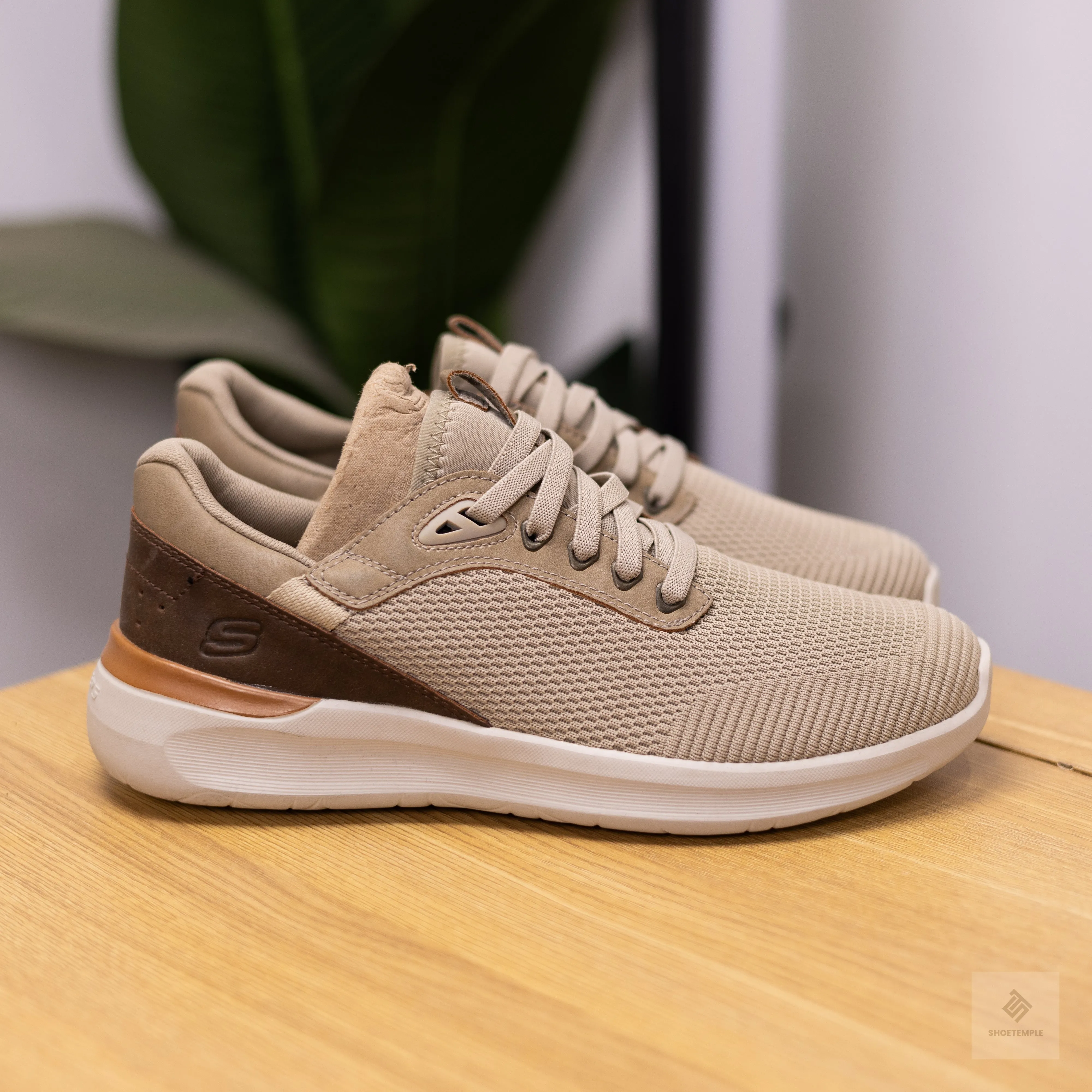 Skechers Knitted Sneaker