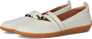 SoftWalk Women's Devon Mary Jane Flat