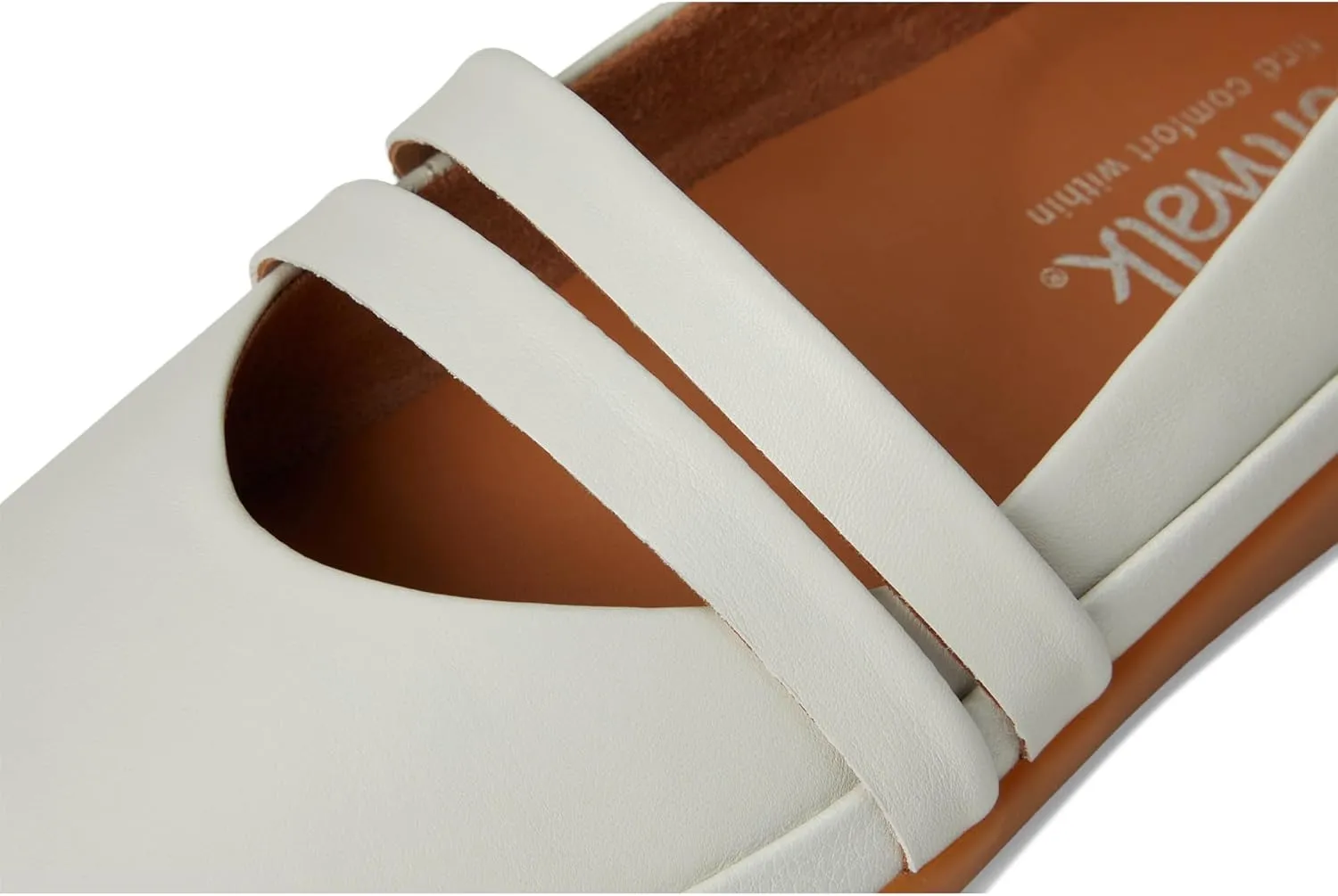 SoftWalk Women's Devon Mary Jane Flat