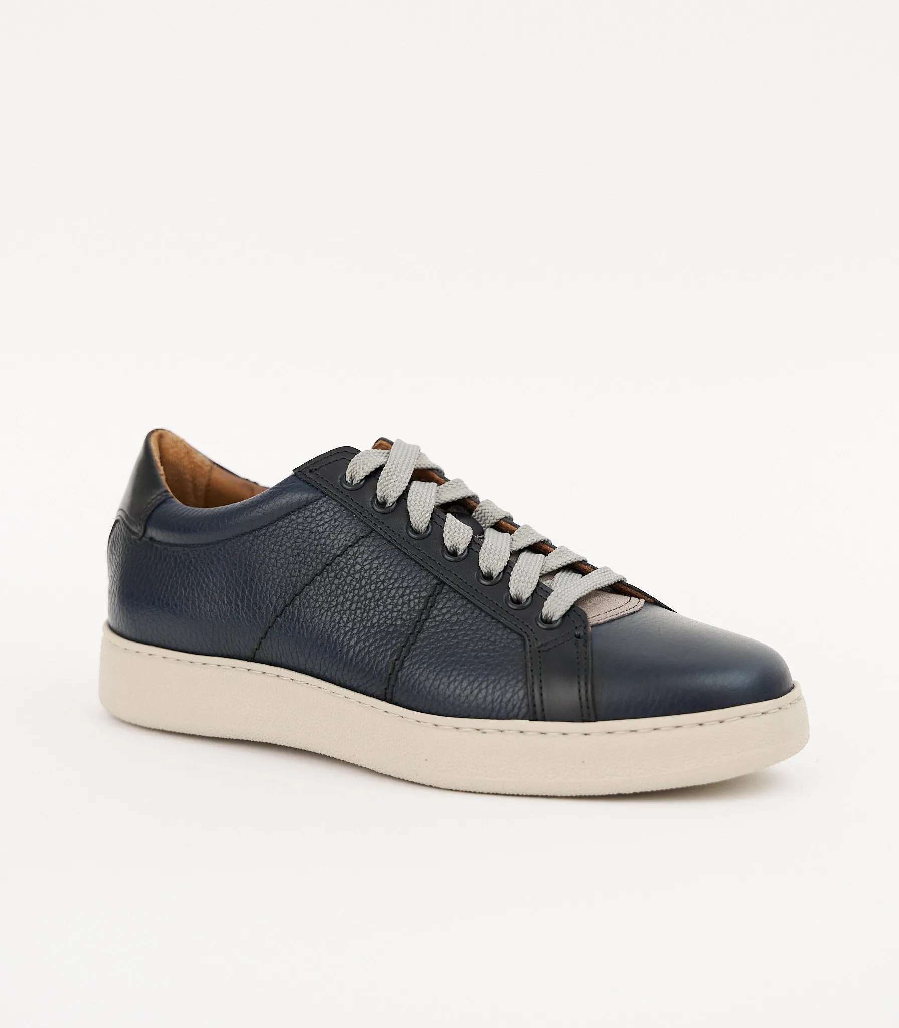 The Sportivo Cervo Blu Sneaker