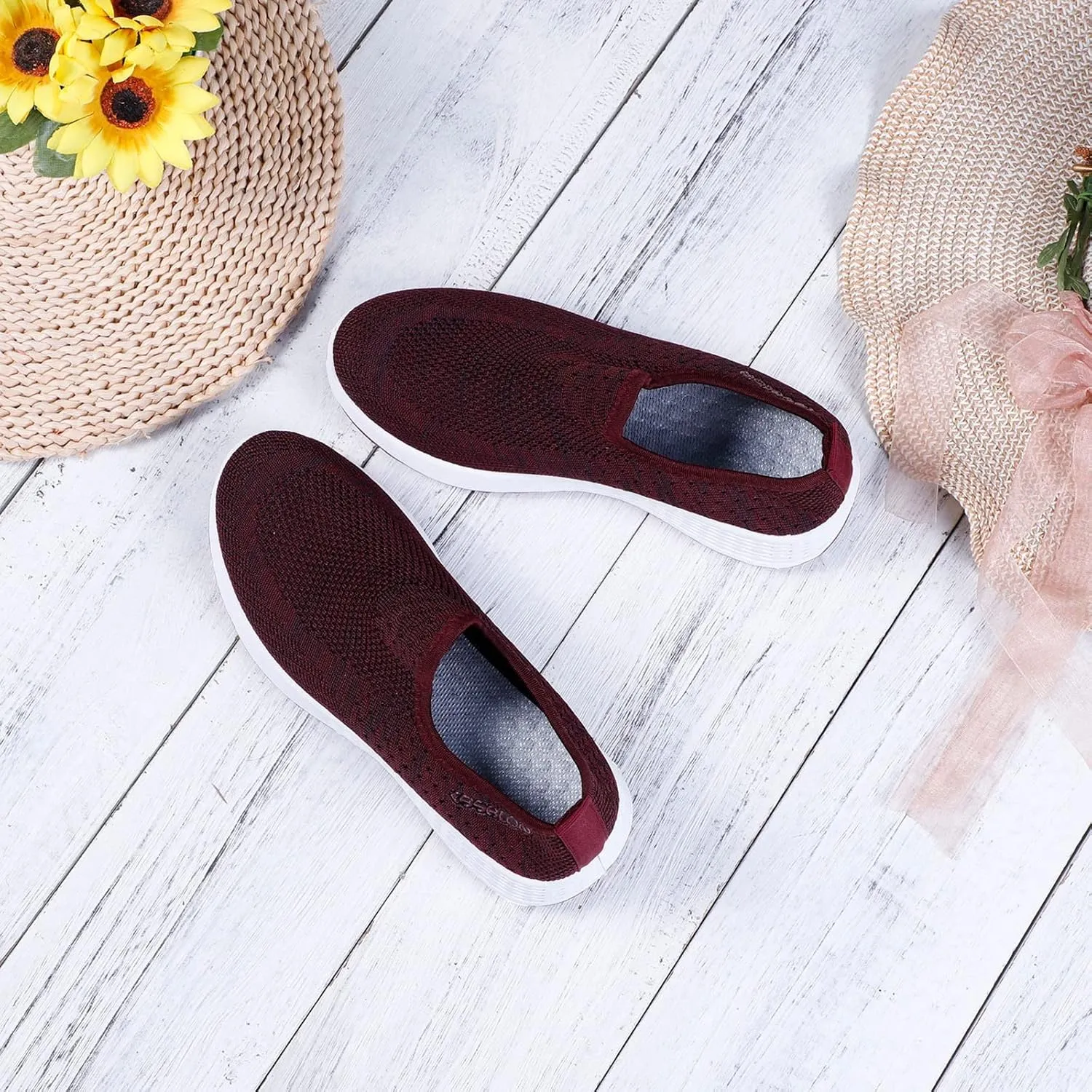 Women Comfortable Slip On Shoes Lightweight Walking Sneakers Canvas Casual Flats Non Slip Elastic Loafers