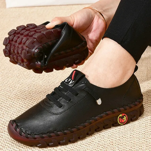 Women's leather soft bottom flat shoes
