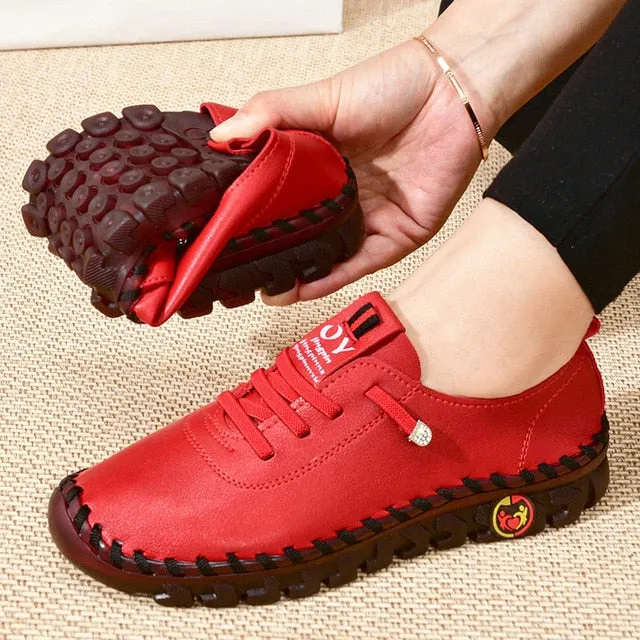 Women's leather soft bottom flat shoes