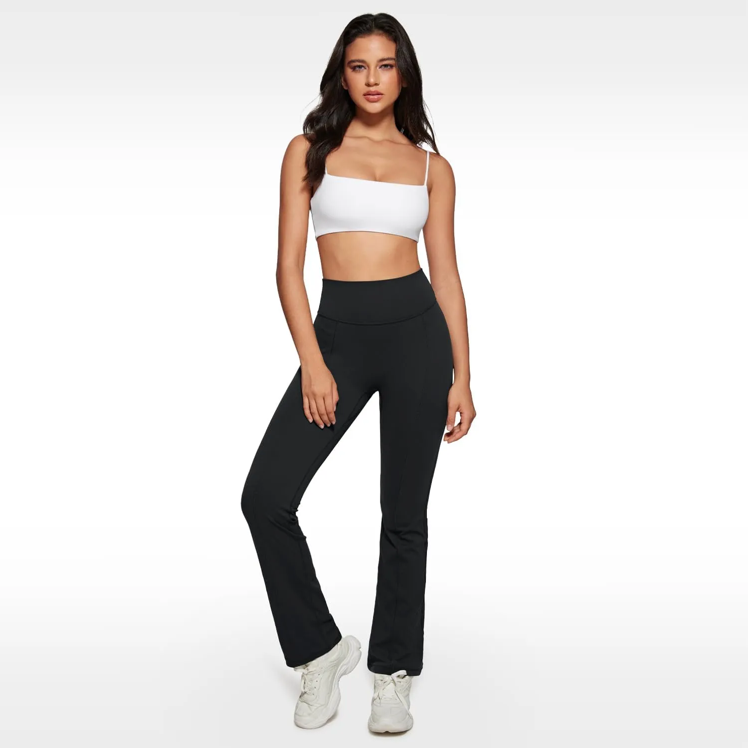 Women's Square Neck Sports Bra Spaghetti Strap Padded Cami Yoga Wireless Square Back Workout Bra Crop Top